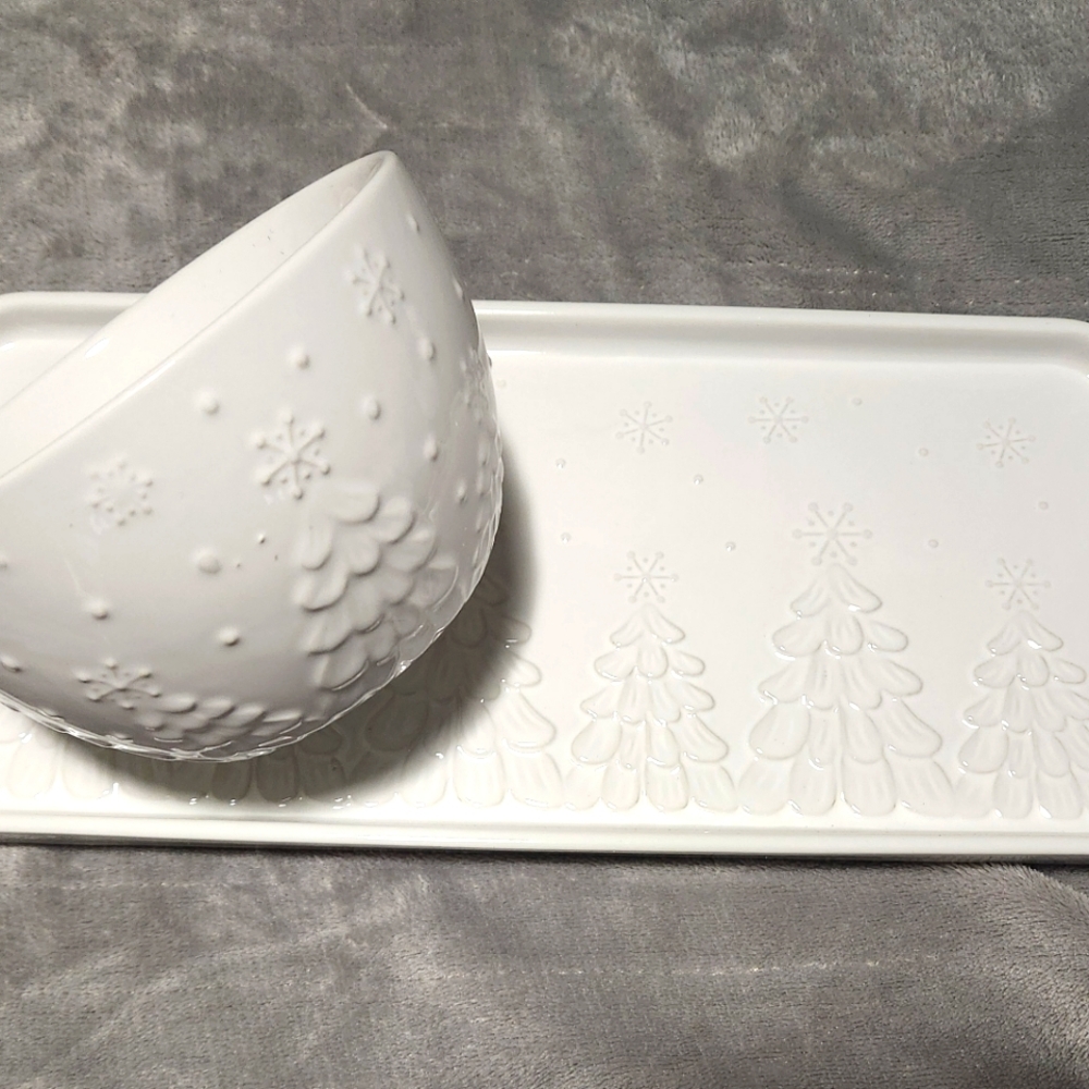 White mug and matching tray